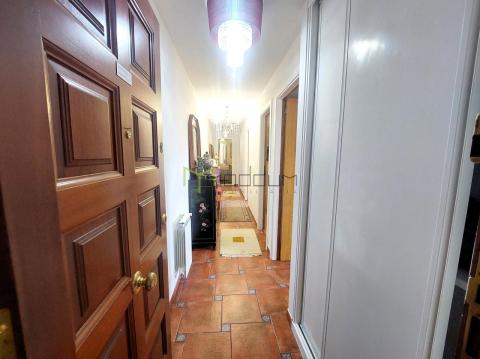 Acogedor piso de dos habitaciones en Pontepedriña